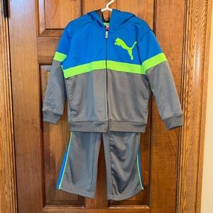 Puma Boys Jogger Set - Size 4